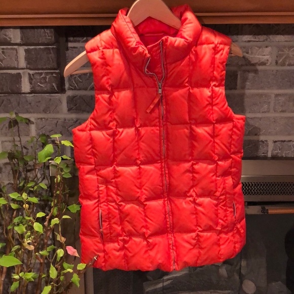 gap orange vest